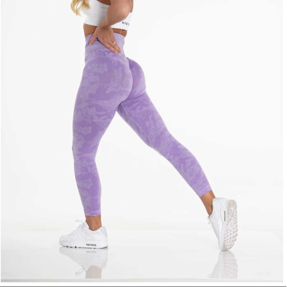 NVGTN Lilac Camo Seamless Leggings